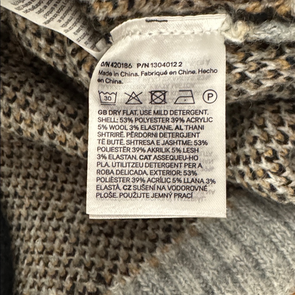 NWT H&M DIVIDED ARGYLE SWEATER SZ M - Picture 3 of 4